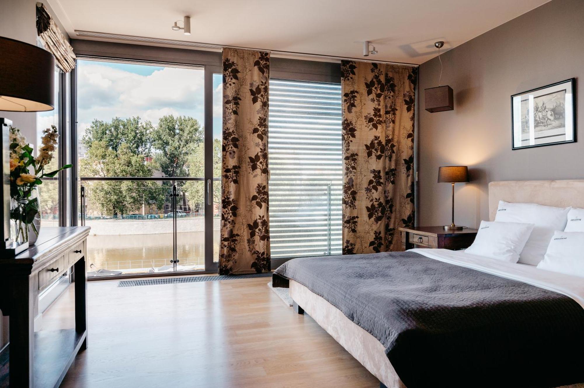 Inqse Wroclaw Marina Aparthotel Buitenkant foto