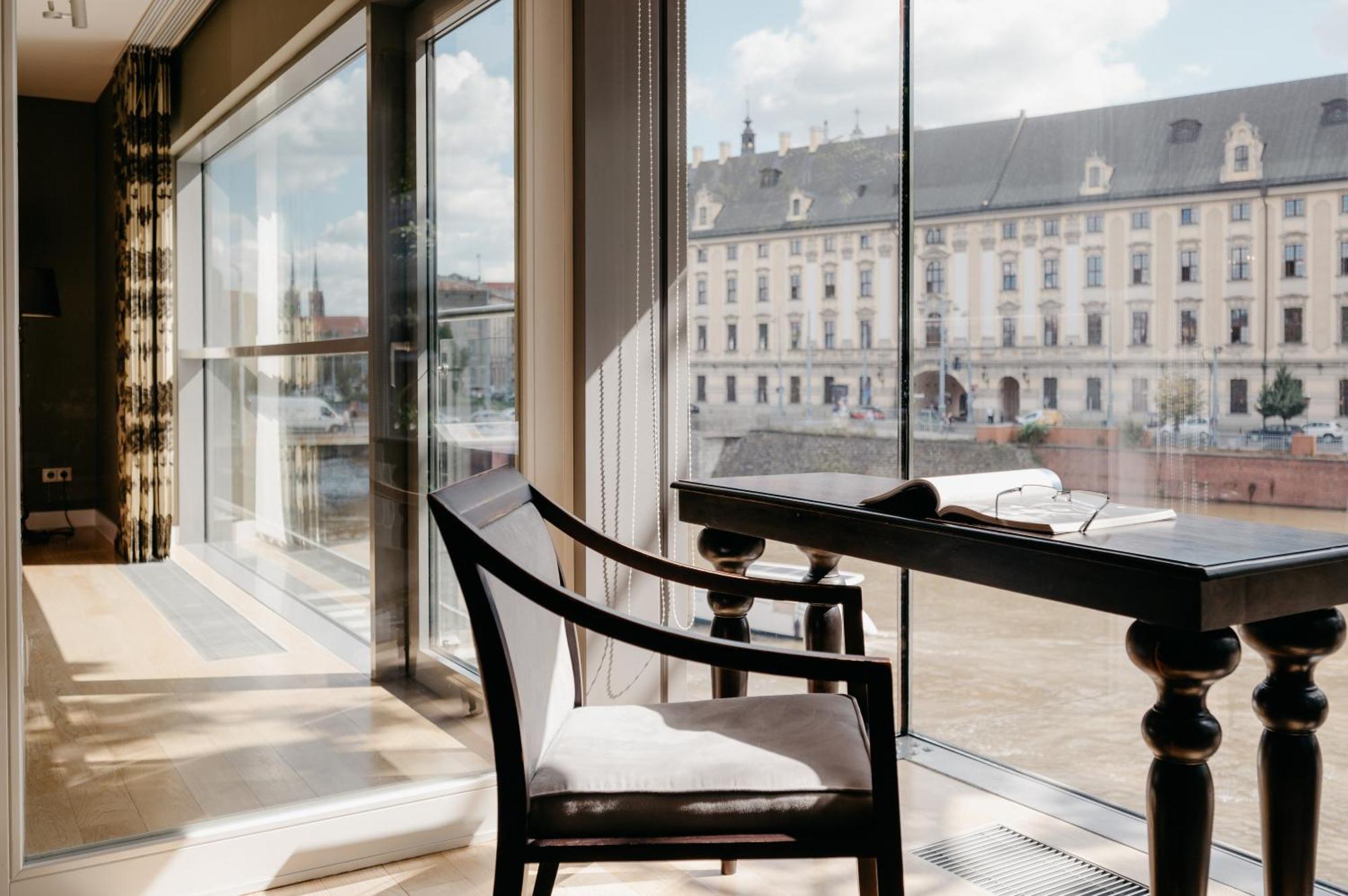 Inqse Wroclaw Marina Aparthotel Buitenkant foto
