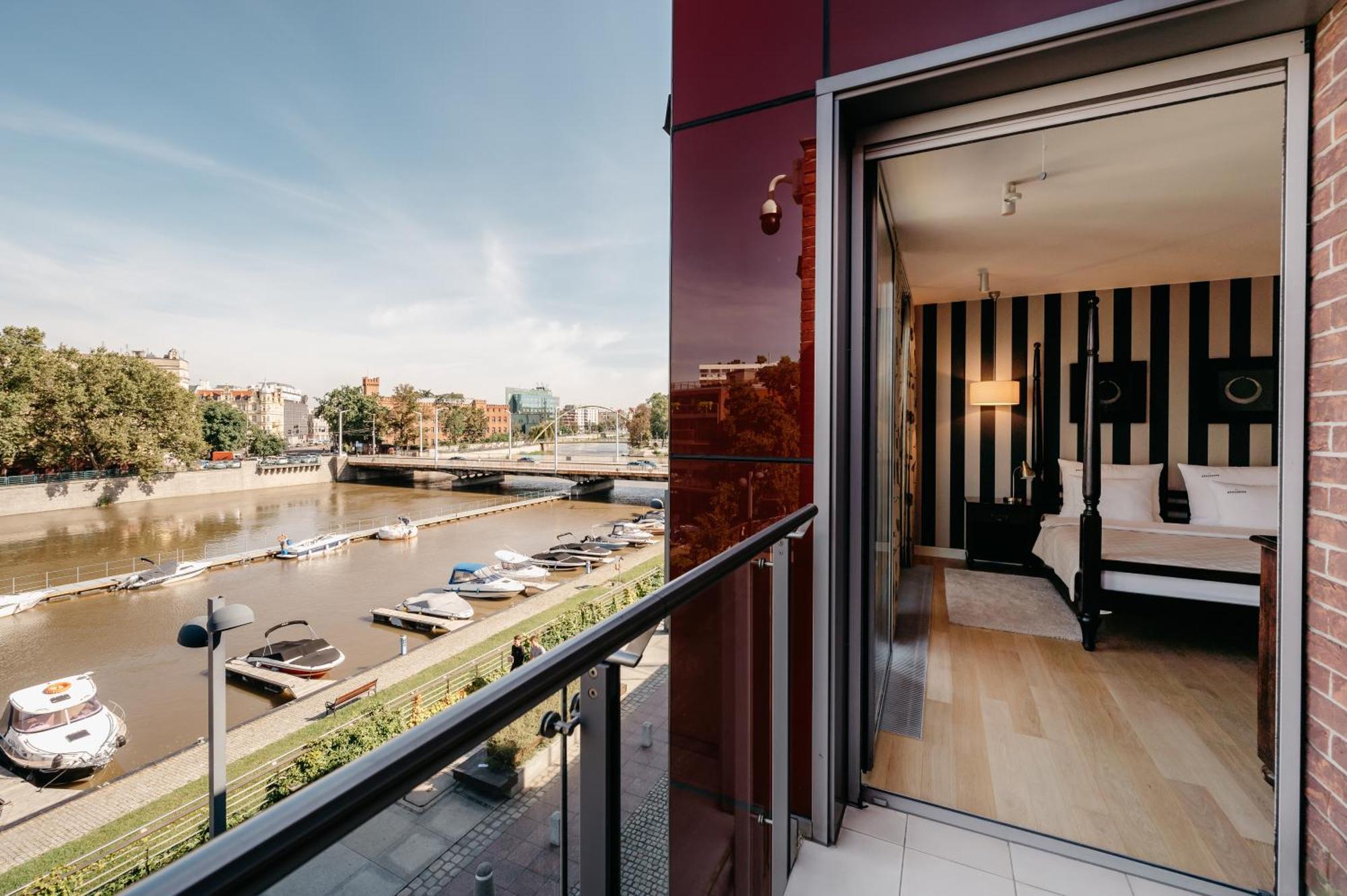Inqse Wroclaw Marina Aparthotel Buitenkant foto